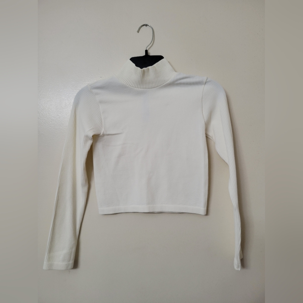 Zara Ribbed Cream Long Sleeve Crop Top